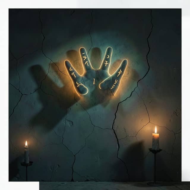 Daniel 5:5